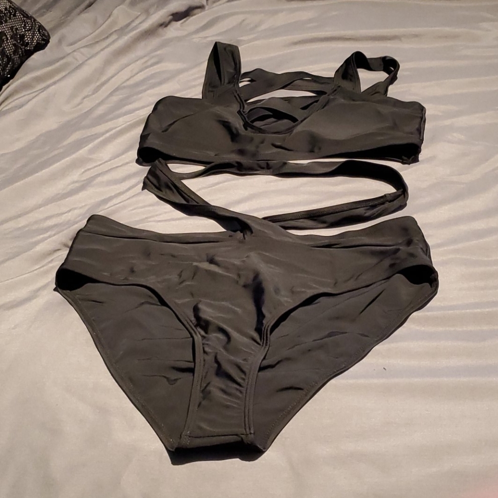 Bathing suit